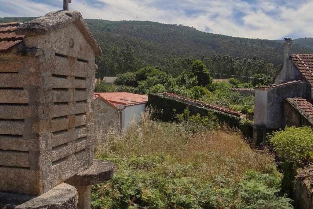 Cuberto Darriba Casa Restaurada En Canedo Carnota Buitenkant foto